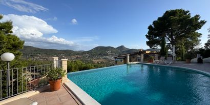 Inmobiliaria picture 2 Ref. Nº. 82441