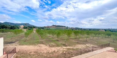 Real Estates picture 21 Ref. R28549