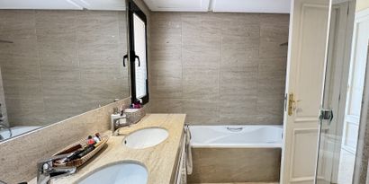 Real Estates picture 10 Ref. 76079