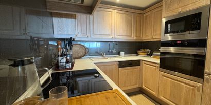 Real Estates picture 6 Ref. 76079