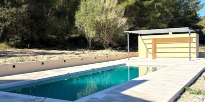 Real Estates picture 2 Ref. 75390