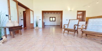 Real Estates picture 6 Ref. R7291