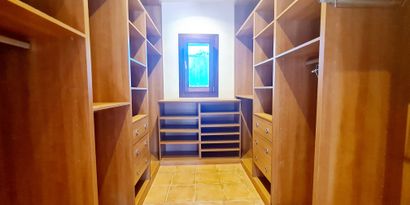 Real Estates picture 14 Ref. R7291