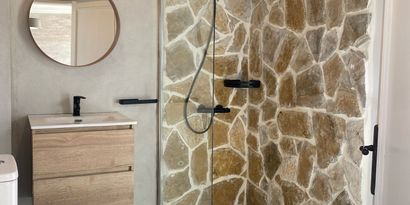 Inmobiliaria picture 10 Ref. Nº. R28757