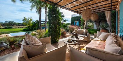 Real Estates picture 3 Ref. 82713