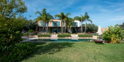 Real Estates picture 6 Ref. 82713