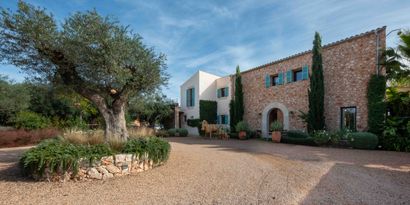 Real Estates picture 1 Ref. 82713