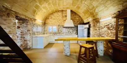 Real Estates picture 6 Ref. R28740