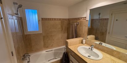 Real Estates picture 9 Ref. 82515