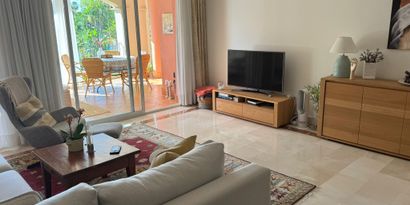 Real Estates picture 3 Ref. 82812