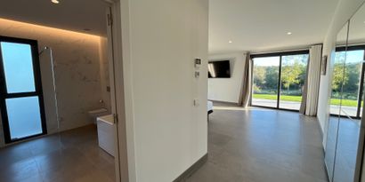 Real Estates picture 7 Ref. R28833