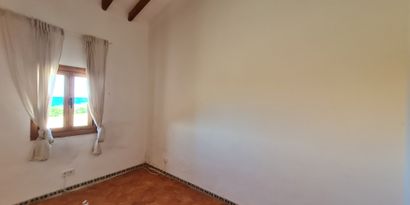 Real Estates picture 12 Ref. 82843