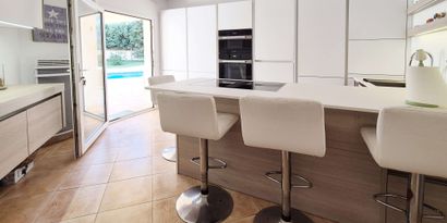 Real Estates picture 8 Ref. 82789