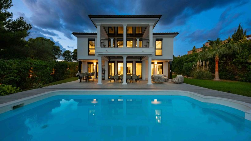 Real Estates Santa Ponsa 3 Ref. 82777