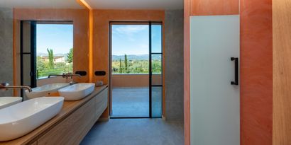 Real Estates picture 24 Ref. 81917