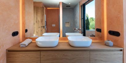 Real Estates picture 25 Ref. 81917