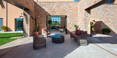 Real Estates picture 27 Ref. 81917