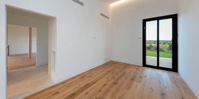 Inmobiliaria picture 28 Ref. Nº. 81969
