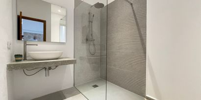 Real Estates picture 13 Ref. 82747