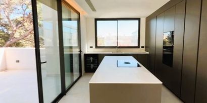 Real Estates picture 4 Ref. 68692