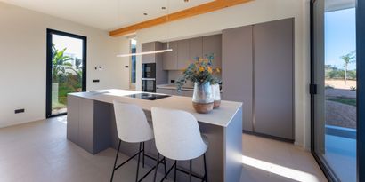 Inmobiliaria picture 6 Ref. Nº. 81591