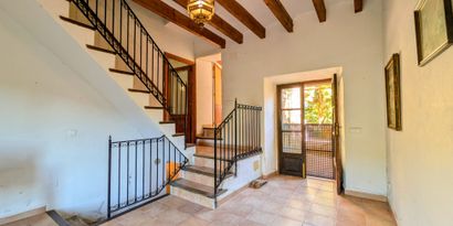 Inmobiliaria picture 2 Ref. Nº. 82999