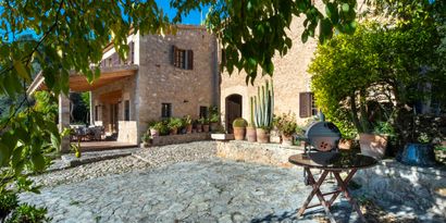 Inmobiliaria picture 0 Ref. Nº. 82946