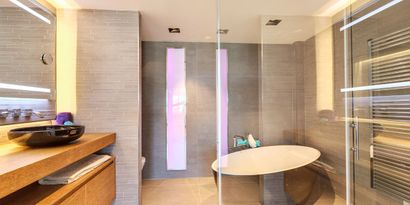 Inmobiliaria picture 10 Ref. Nº. 77332