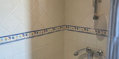 Real Estates picture 9 Ref. R28993