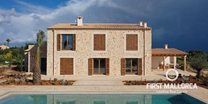 Real Estates picture 0 Ref. 76765