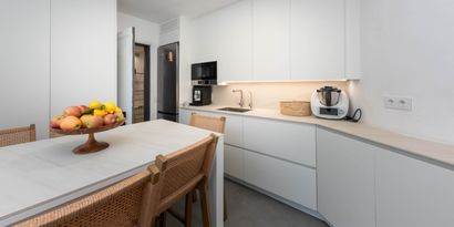 Inmobiliaria picture 11 Ref. Nº. R28988