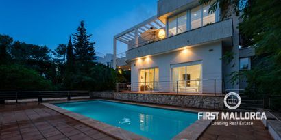 Inmobiliaria picture 2 Ref. Nº. R28988