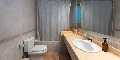 Inmobiliaria picture 16 Ref. Nº. R28988