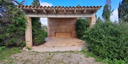 Real Estates picture 15 Ref. R13872