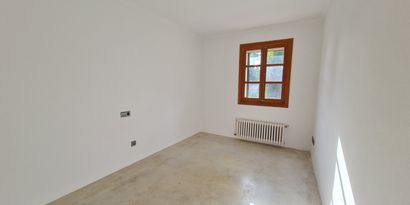 Real Estates picture 11 Ref. R13872