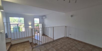 Real Estates picture 5 Ref. R6551