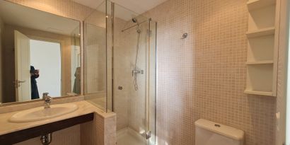 Real Estates picture 9 Ref. R6551