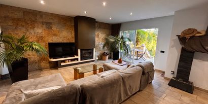 Real Estates picture 2 Ref. 83092