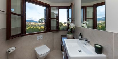 Inmobiliaria picture 13 Ref. Nº. 82243