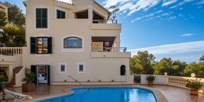 Real Estates picture 7 Ref. 83057