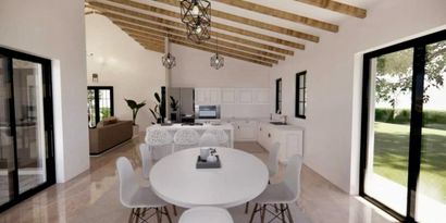 Inmobiliaria picture 5 Ref. Nº. 82856