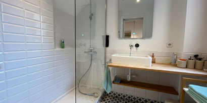 Real Estates picture 9 Ref. R10243