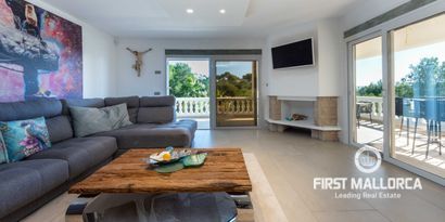 Inmobiliaria picture 3 Ref. Nº. 83146