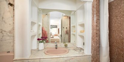 Real Estates picture 15 Ref. 82283