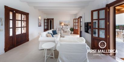 Inmobiliaria picture 9 Ref. Nº. 81582