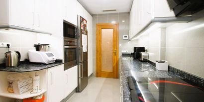 Real Estates picture 9 Ref. 83299