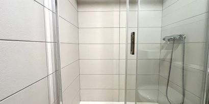 Real Estates picture 8 Ref. R29277