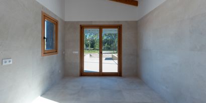 Real Estates picture 11 Ref. 75390