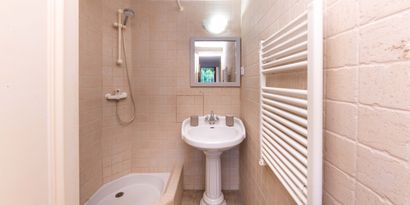 Real Estates picture 16 Ref. 83297