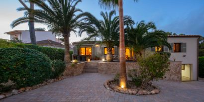 Real Estates picture 24 Ref. 83297